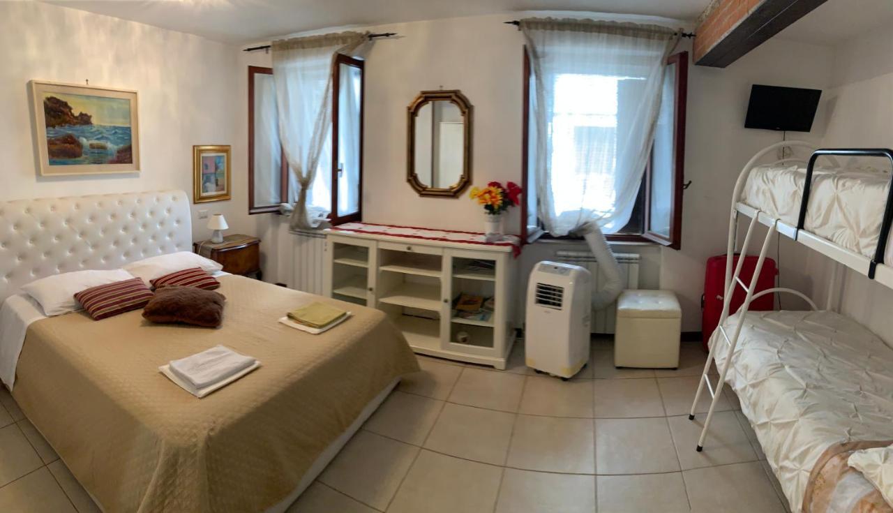 Home Lovers Apartment Венеция Екстериор снимка