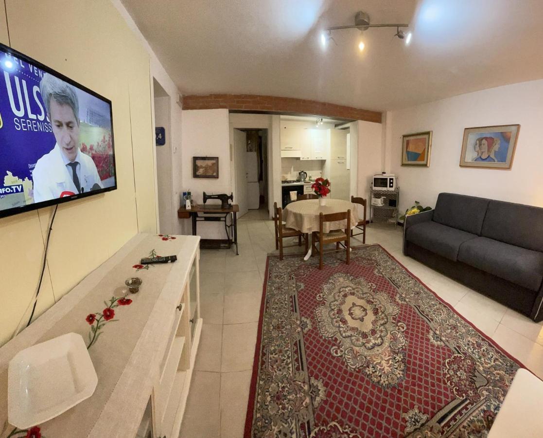 Home Lovers Apartment Венеция Екстериор снимка