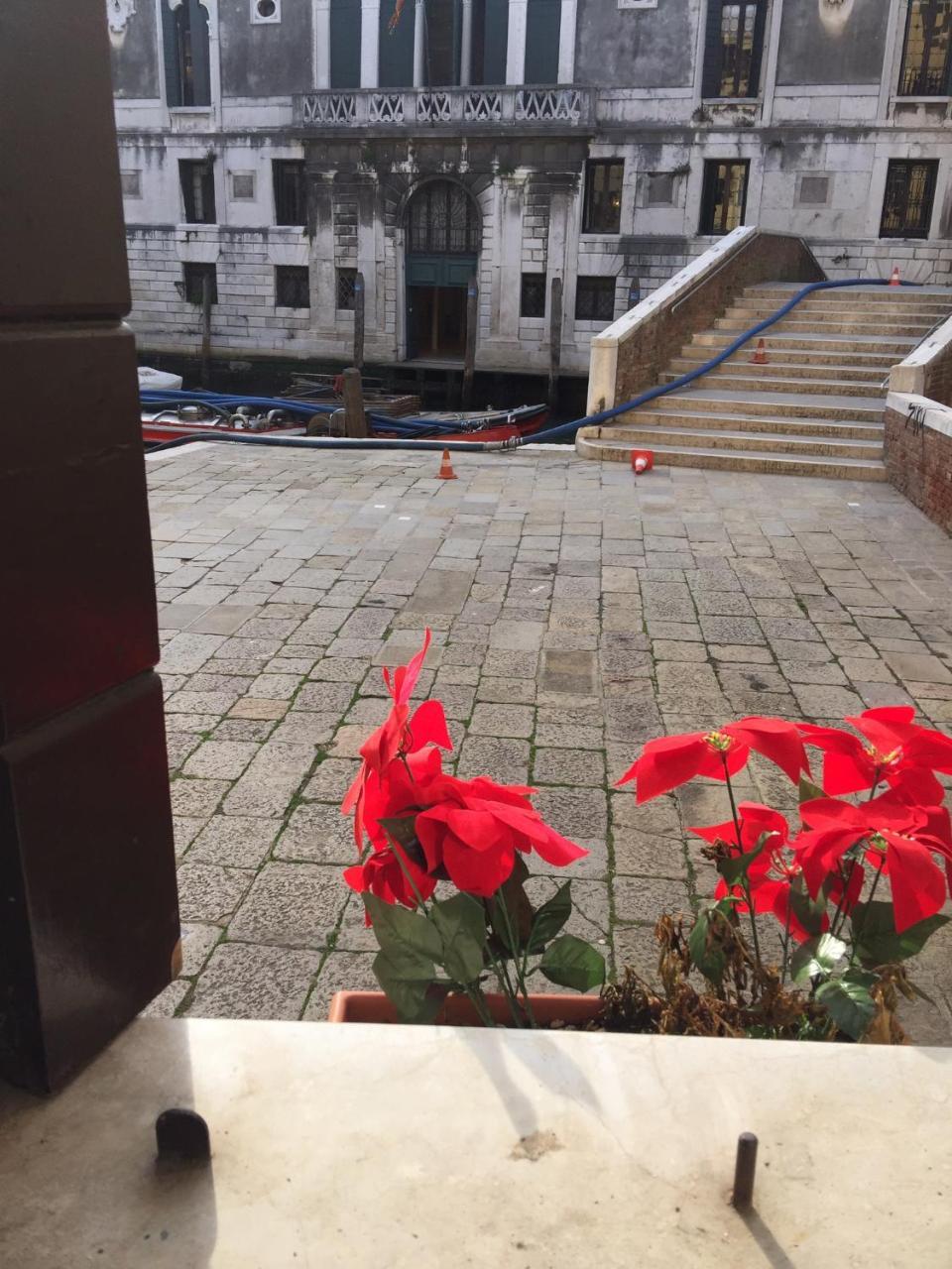 Home Lovers Apartment Венеция Екстериор снимка