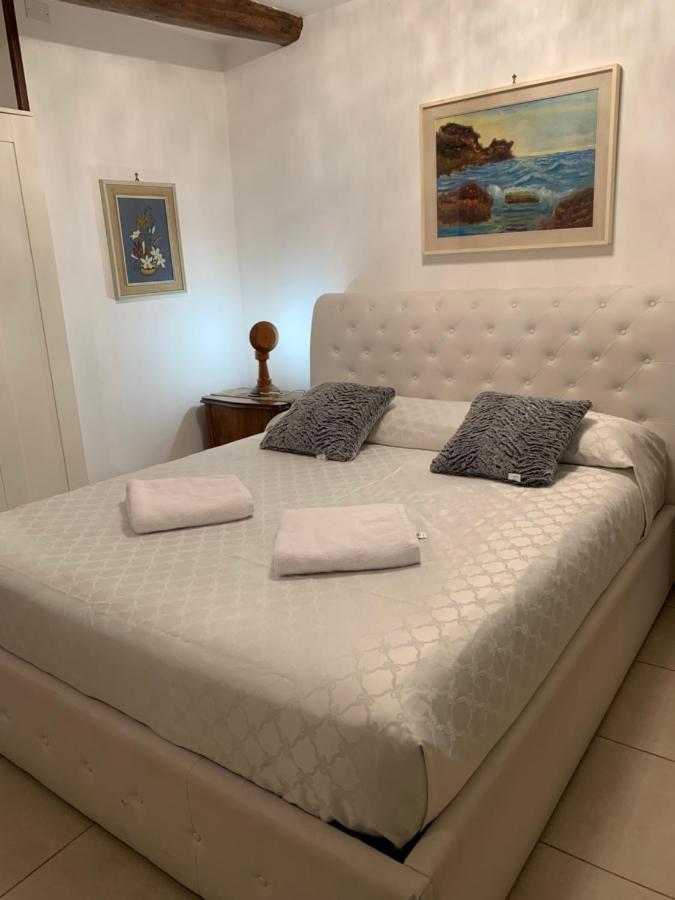 Home Lovers Apartment Венеция Екстериор снимка
